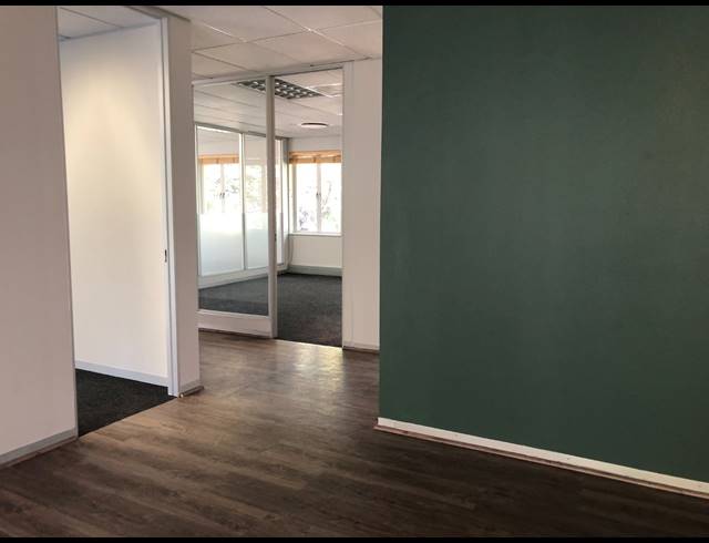565M² OFFICE TO LET IN WIERDA VALLEY